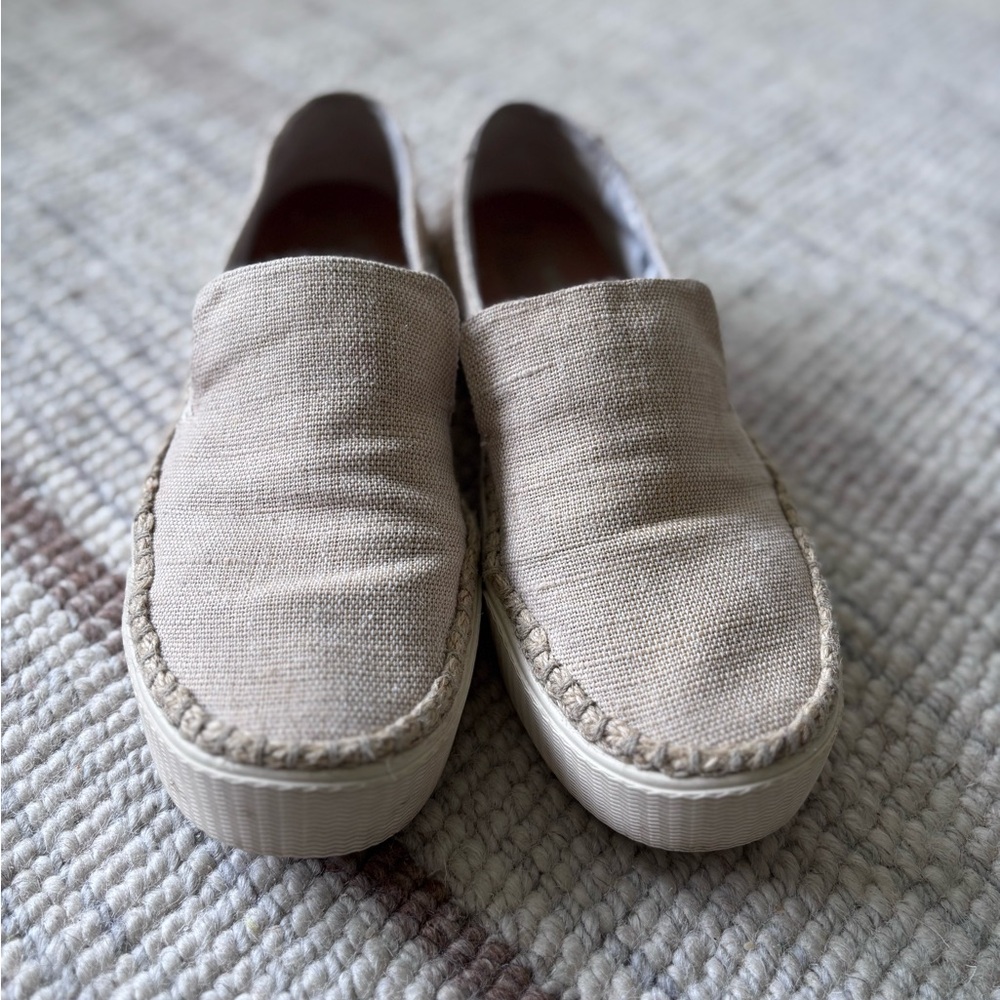 TOMS Classic White Canvas Shoes